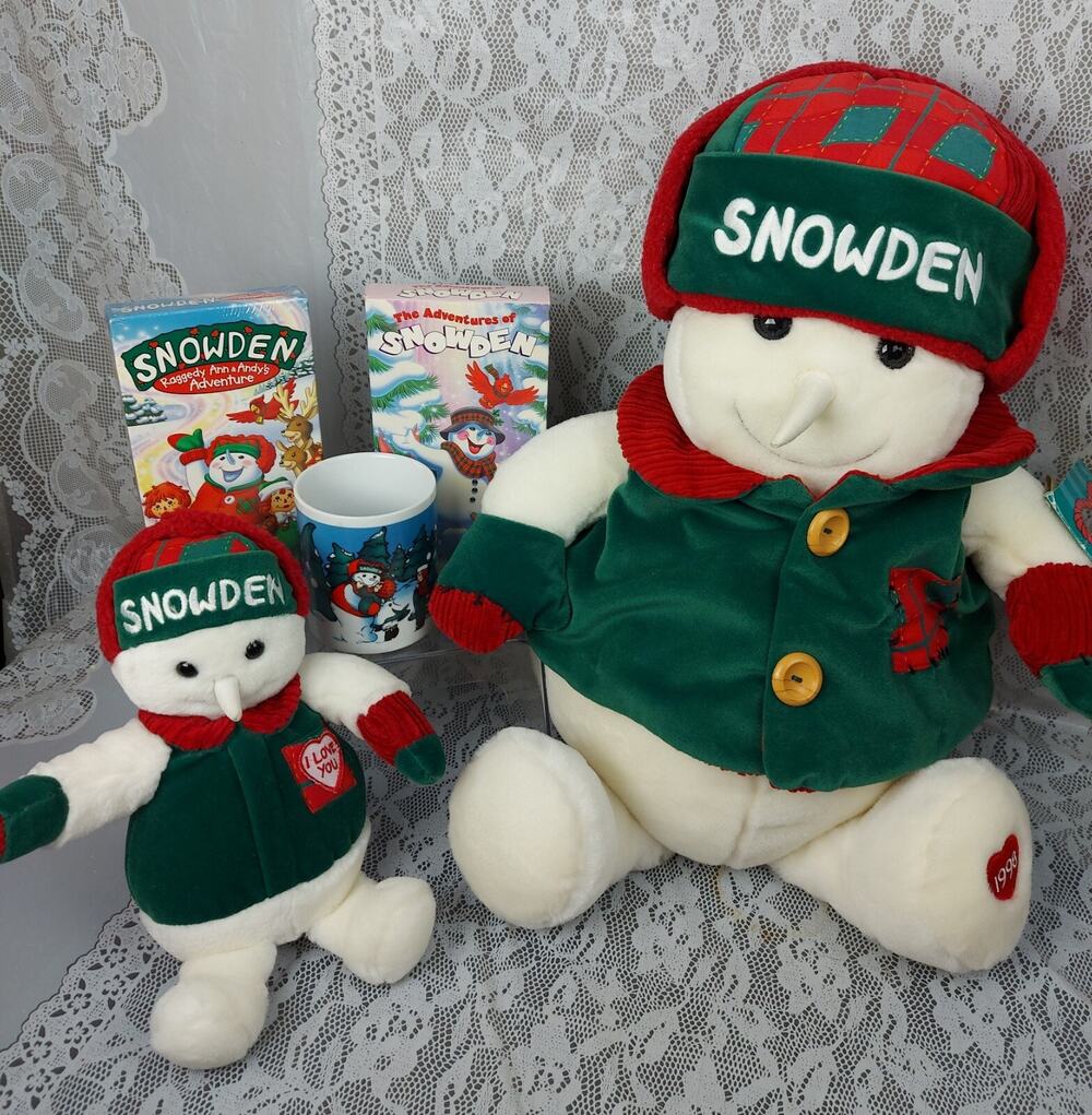 Snowden Snowman Plush VHS Tapes Mug Raggedy Ann Andy Bundle Collection Lot Of 5
